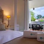Banus - Banus Playa Rocio Access Complex *