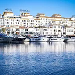 Banus - Banus Playa Rocio Access Complex