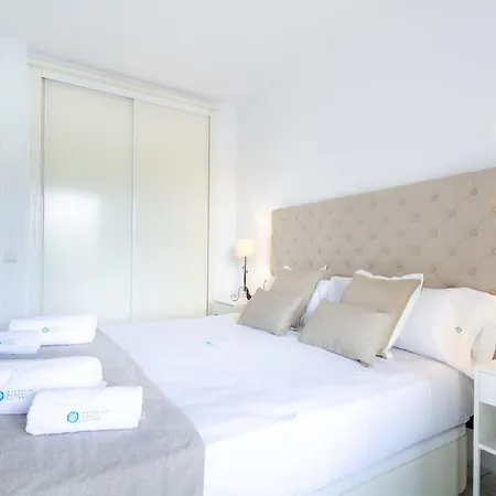 Banus - Banús Playa Rocío - 2br - 2ba - Direct Beach&sea Access Complex - Outdoor Terrace - Pool - 3 Min Walk To Puerto Banús&corte Ing Luxury Shopping - Ideal For Families Apartamento Marbella