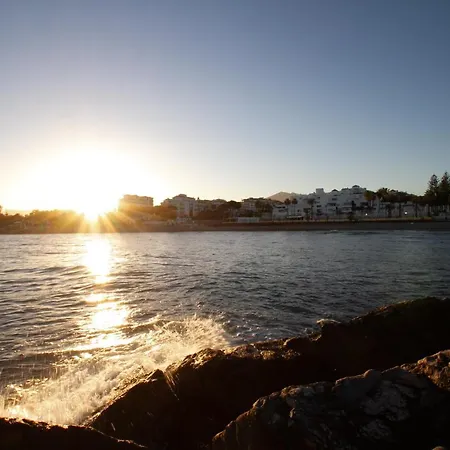 Banus - Banús Playa Rocío - 2br - 2ba - Direct Beach&sea Access Complex - Outdoor Terrace - Pool - 3 Min Walk To Puerto Banús&corte Ing Luxury Shopping - Ideal For Families Marbella