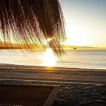 Apartamento Banus - Banús Playa Rocío - 2br - 2ba - Direct Beach&sea Access Complex - Outdoor Terrace - Pool - 3 Min Walk To Puerto Banús&corte Ing Luxury Shopping - Ideal For Families
