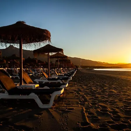 Banus - Banús Playa Rocío - 2br - 2ba - Direct Beach&sea Access Complex - Outdoor Terrace - Pool - 3 Min Walk To Puerto Banús&corte Ing Luxury Shopping - Ideal For Families