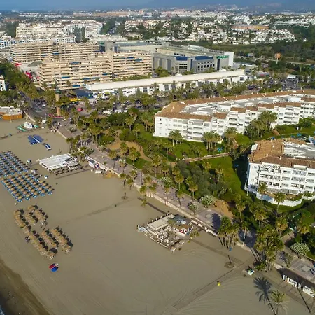 Marbella Banus Suites - Banus Playa Rocio - 2Br - 2Ba - Direct Beach & Sea Access Complex - Outdoor Terrace - Pool - 3 Min Walk To Puerto Banus & Corte Ing Luxury Shopping - Ideal For Families *