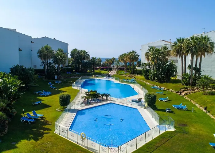 Banus - Banus Playa Rocio Access Complex Апартаменты *